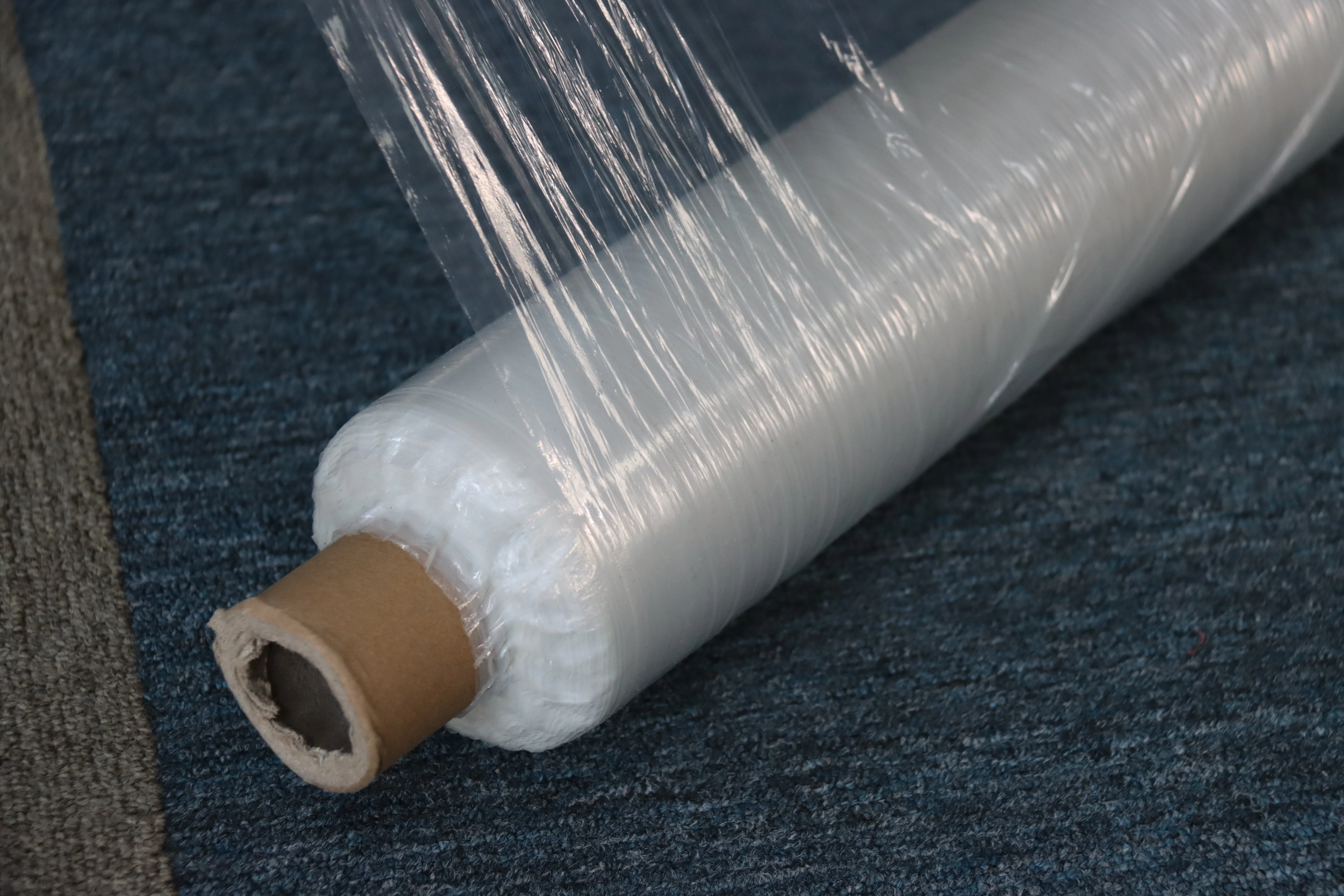 Transparent bioplastic film roll offering high clarity for sustainable food packaging applications. - GP MATERIALS TECHNOLOGY(SHANDONG)CO.,LTD | Cpsemarketplace

