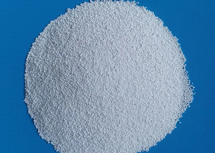 Montón circular de gránulos finos de resina PTFE blanca con textura uniforme de polímero. - CANGZHOU QUANSHENGFU NEW MATERIALS CO.,LTD. | Cpsemarketplace

