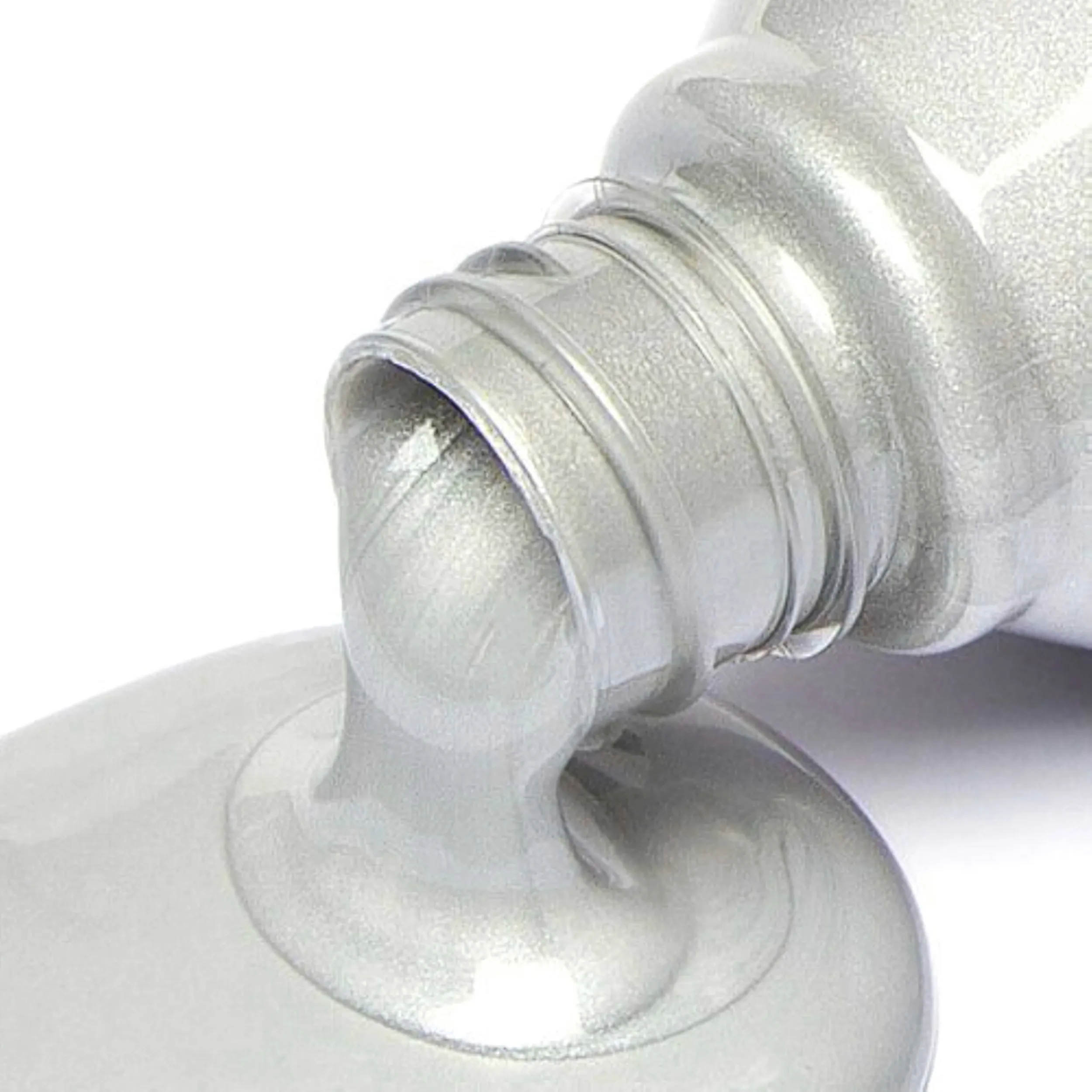 Pearlescent silver pigment in viscous medium flowing with characteristic shimmering metallic luster - SHANGHAI FULCOLOR ADVANCED MATERIAL CO.,LTD. | Cpsemarketplace

