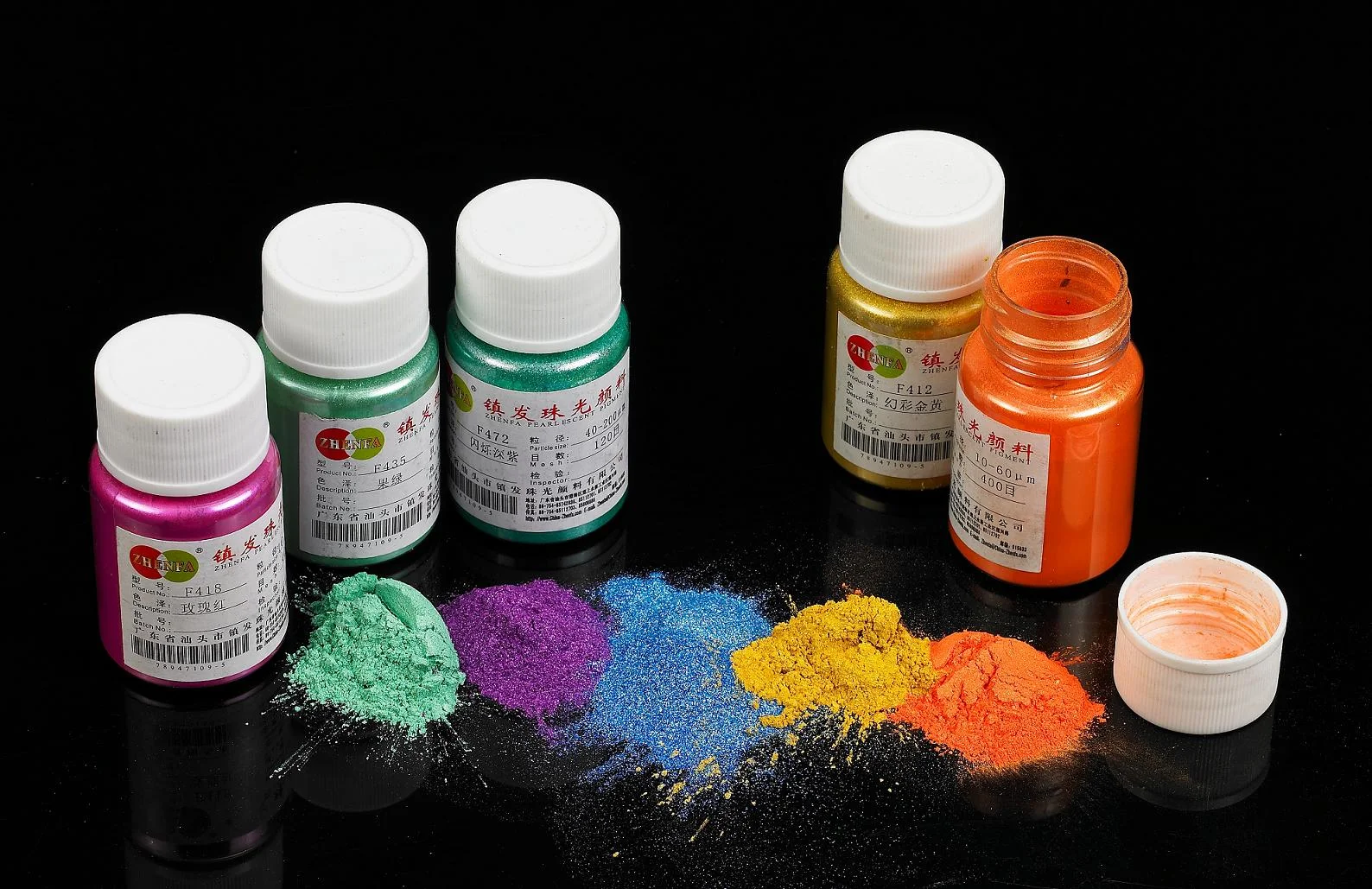 مساحيق صبغة لؤلؤية بألوان متعددة وبأحجام جسيمات متفاوتة للبلاستيك. - SHANTOU ZHENFA PEARLESCENT PIGMENTS CO.,LTD. | Cpsemarketplace