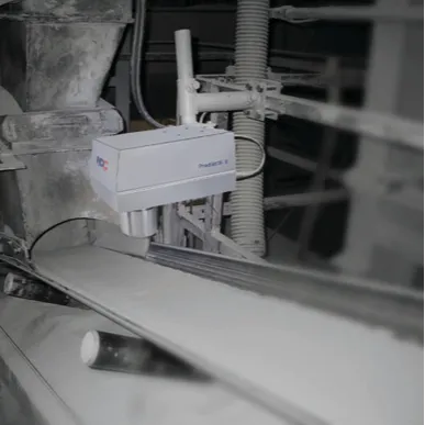 在线卤素水分分析仪，安装在塑料加工生产线粉末输送机上方。 - HANGZHOU YANG TAO TECHNOLOGY CO.,LTD. | Cpsemarketplace

